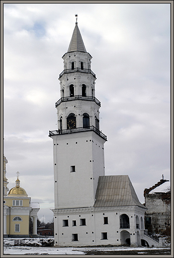 фото "Невьянская наклонная башня" метки: архитектура, путешествия, пейзаж, Азия