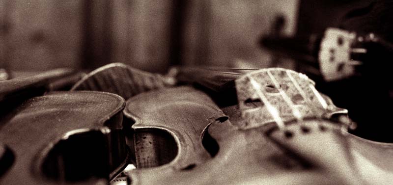 фото "violins out of tune" метки: натюрморт, черно-белые, 