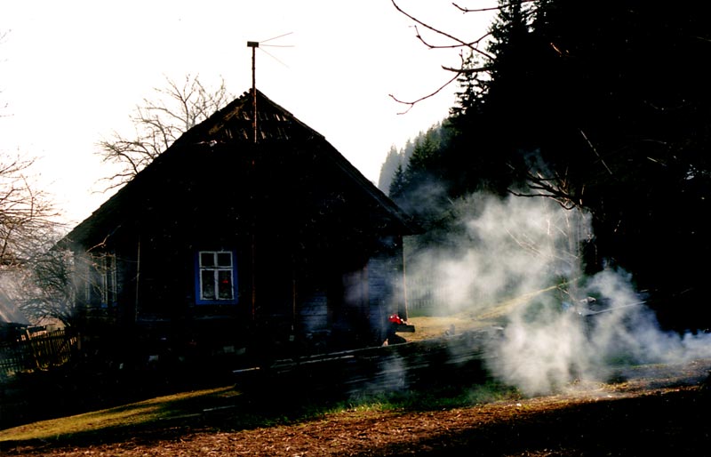 фото "the Smog by the Old House" метки: архитектура, пейзаж, осень