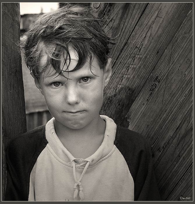 photo "That it is necessary?" tags: portrait, genre, children