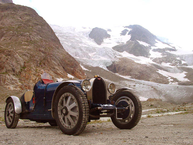 photo "1929 Bugatti in the Swiss Alps" tags: landscape, travel, Europe, mountains
