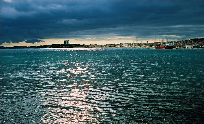 photo "sea & sky" tags: landscape, clouds