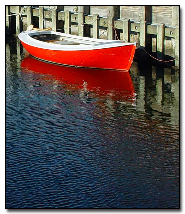 photo "Red boat" tags: landscape, misc., water