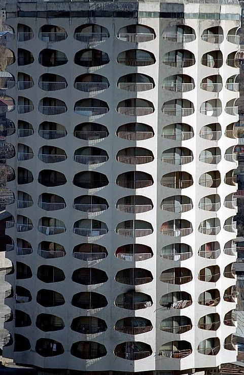 photo "Geometry of architecture." tags: architecture, abstract, landscape, 