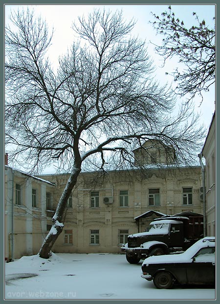 фото "Обыкновенный московский дворик" метки: архитектура, разное, пейзаж, 