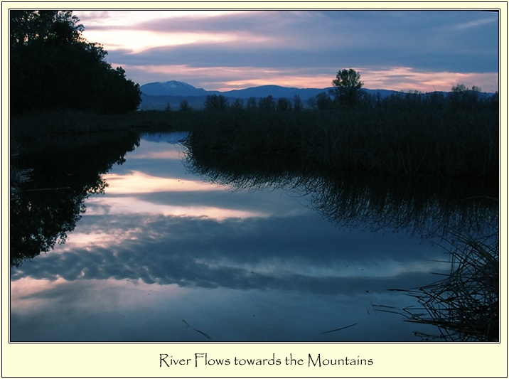 photo "River Flows towards the Mountains" tags: landscape, sunset, water