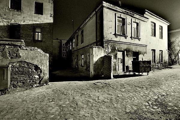 photo "Kielce" tags: architecture, black&white, landscape, 