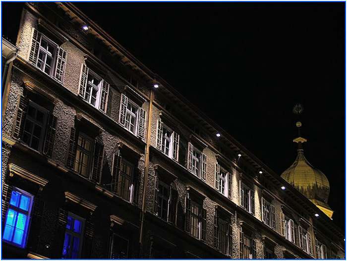 photo "The blue window" tags: architecture, landscape, 