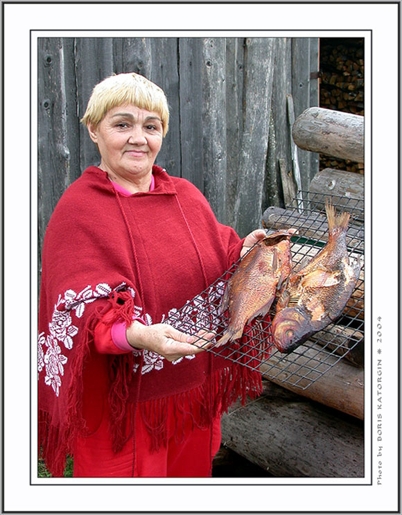 фото "Карельское угощение" метки: жанр, портрет, женщина
