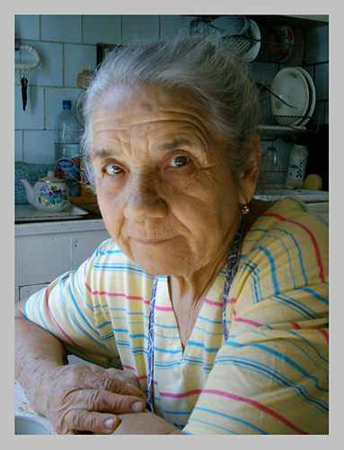 photo "Grandmother" tags: portrait, woman