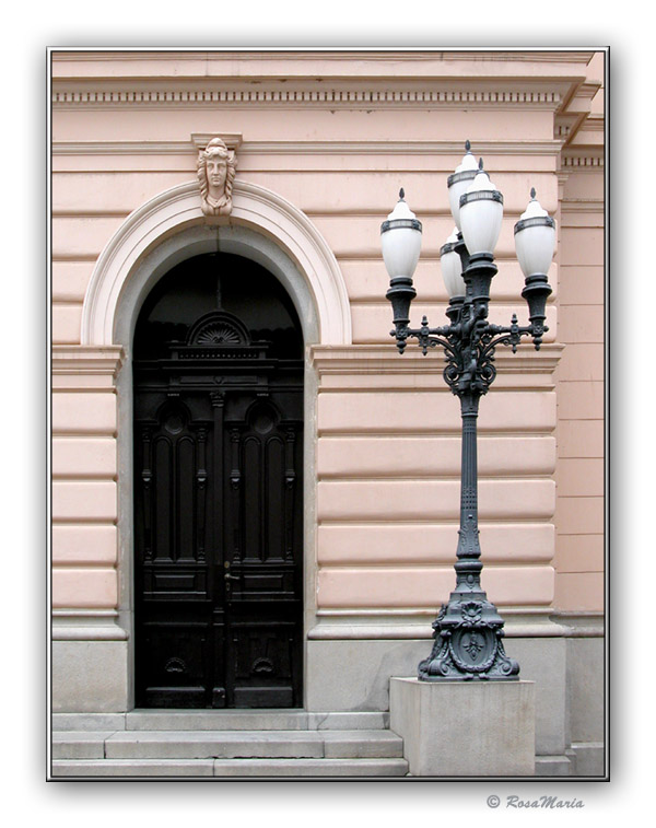 photo "Chandelier" tags: architecture, landscape, 
