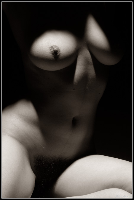 photo "Feminine" tags: nude, 