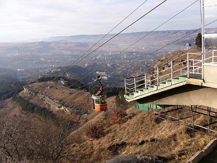 фото "Лестница в пропасть" метки: пейзаж, архитектура, горы