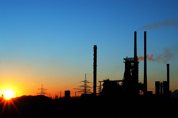 photo "industrial sunset" tags: landscape, architecture, sunset