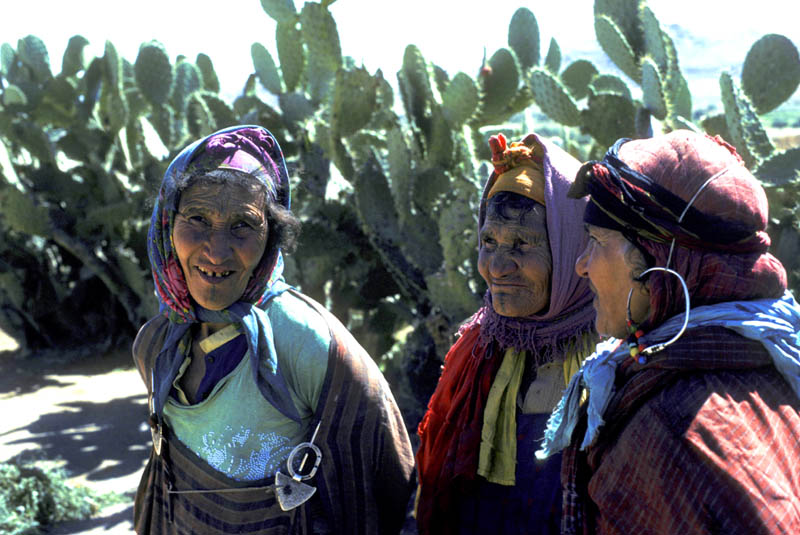 photo "three ladies" tags: travel, Africa