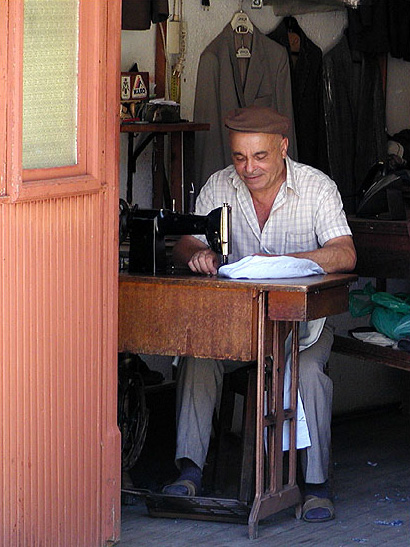 photo "Tailor" tags: portrait, man