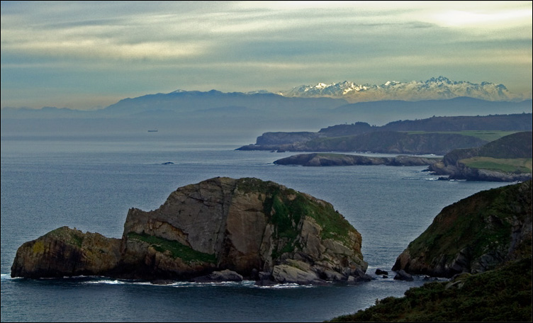 photo "Cabo de Penias" tags: travel, landscape, Europe, water