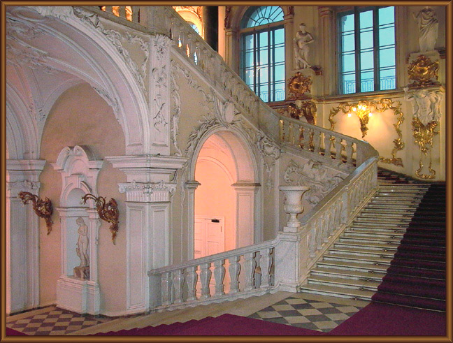 фото "Stairs of the Hermitage." метки: разное, 