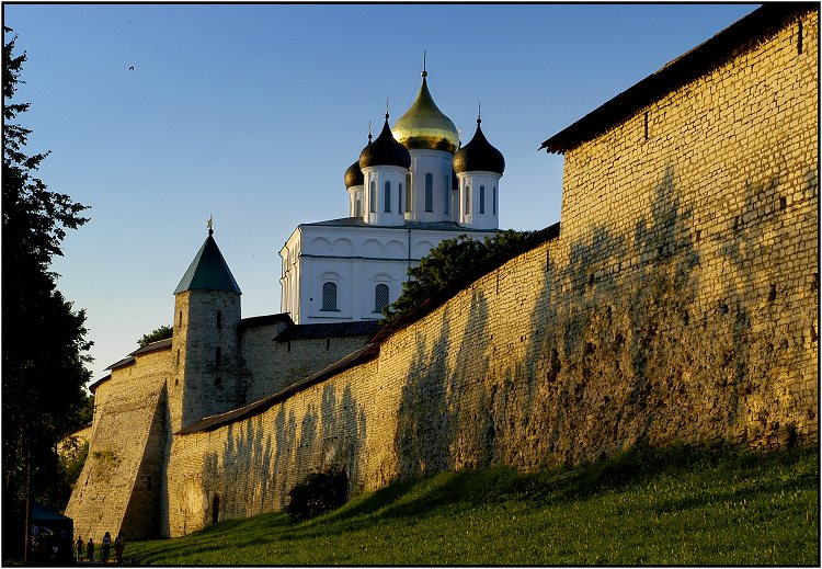 photo "Evening near the ancients walls" tags: architecture, landscape, 