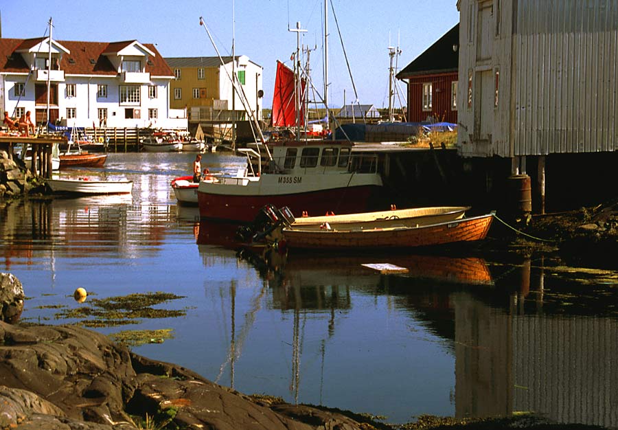 photo "seaside village" tags: architecture, landscape, 