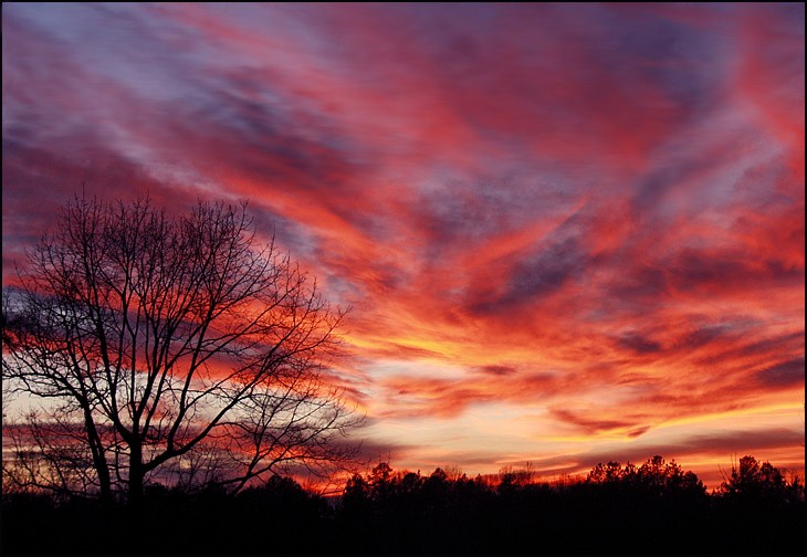 photo "Rhythms of Reds" tags: landscape, clouds, sunset