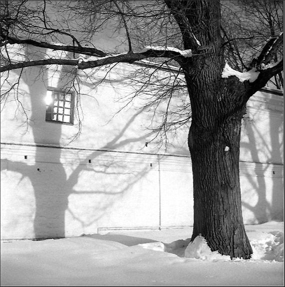photo "Untitled photo" tags: architecture, black&white, landscape, 