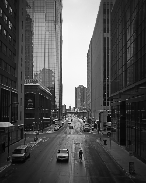 photo "Marquette Avenue" tags: black&white, 