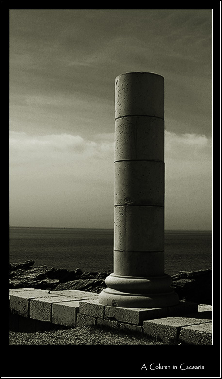 photo "A Column in Caesaria" tags: travel, architecture, landscape, 