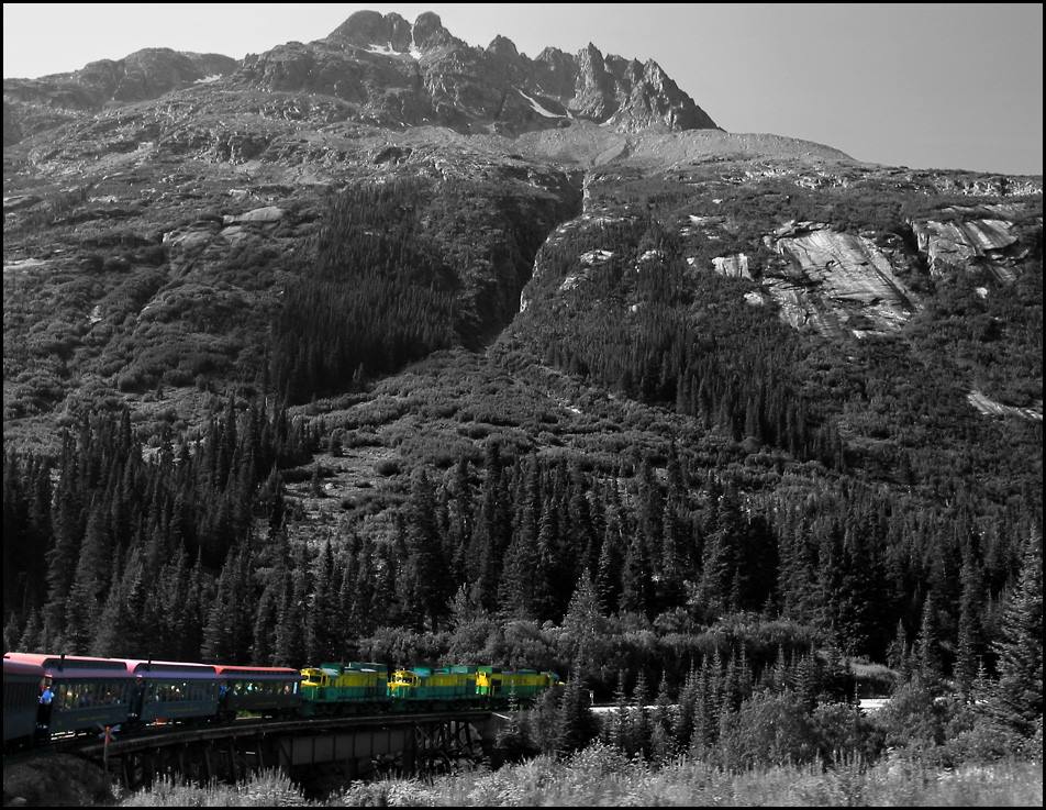 фото "Ride the Rail through the Yukon Trail BW" метки: пейзаж, горы, лето