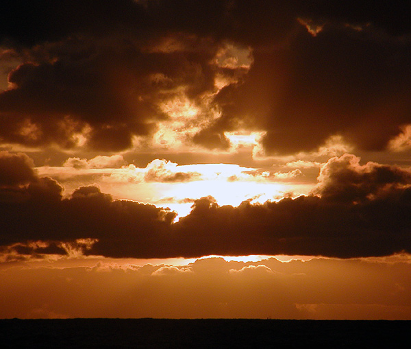 photo "An almost Sunset..." tags: landscape, clouds, sunset