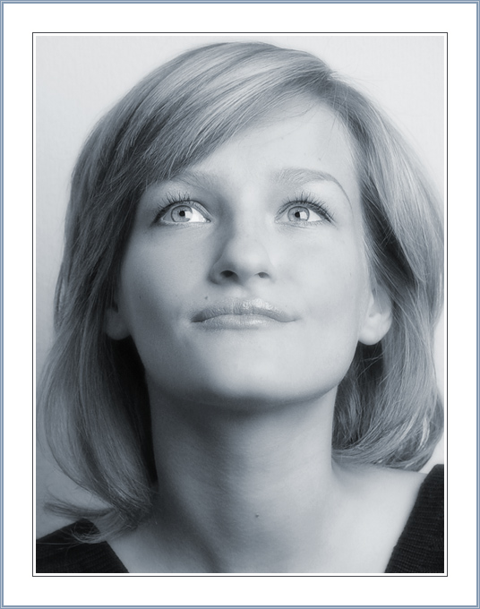 photo "Untitled photo" tags: portrait, black&white, woman