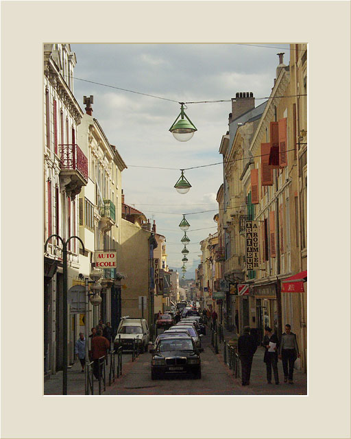 photo "Valence. Small Street" tags: architecture, travel, landscape, Europe