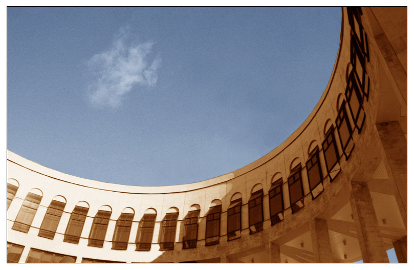 photo "New Collosseo" tags: architecture, landscape, clouds