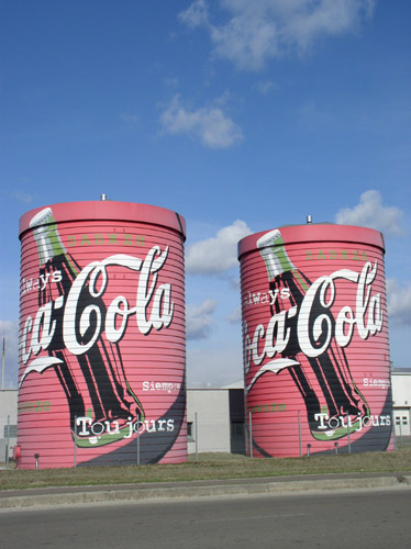 photo "Always Coca-Cola!!" tags: architecture, landscape, 