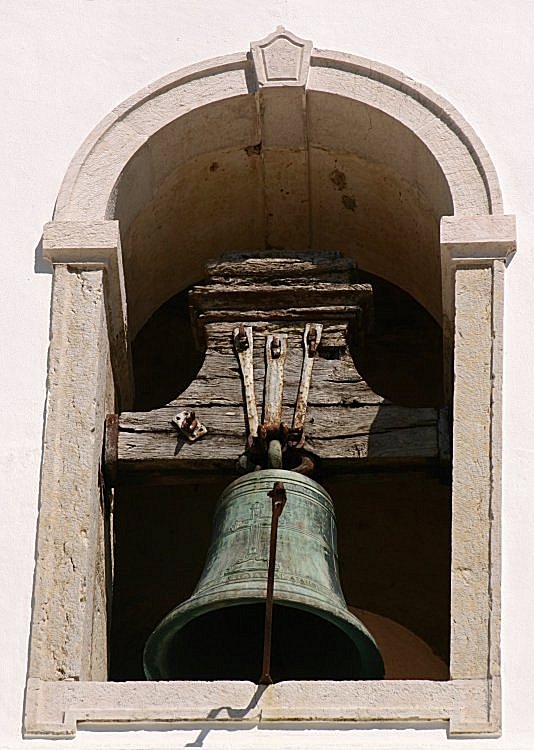 photo "The church bell" tags: architecture, landscape, 