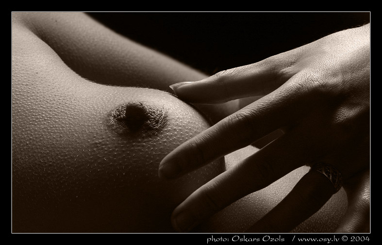 photo "The Sensitive Touch" tags: nude, black&white, 
