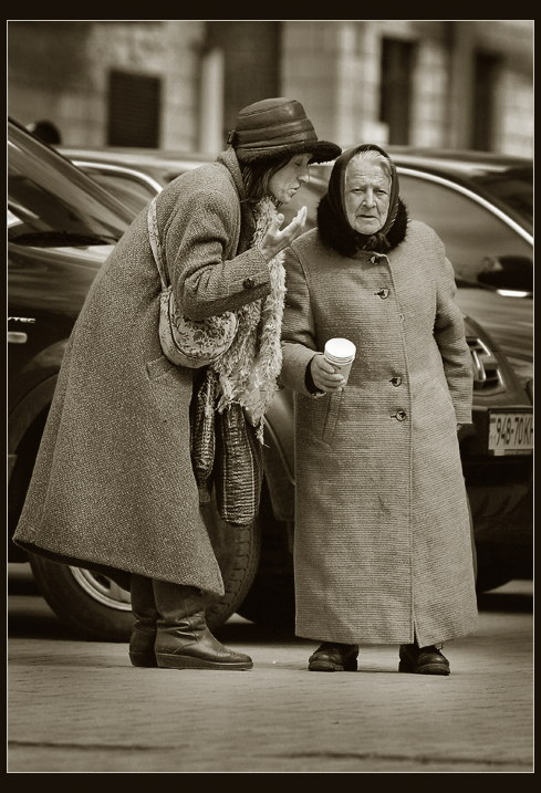 photo "Stage from a life of street Kreschatik (2)" tags: genre, black&white, 