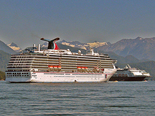 фото "Mega cruise ship" метки: путешествия, Северная Америка