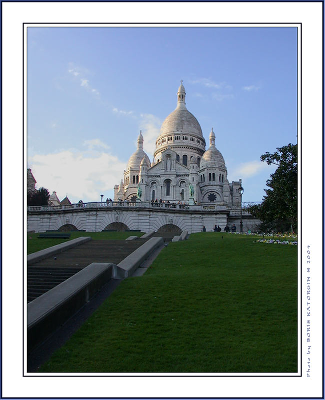 photo "One more view on basilica Sacre-Coeur" tags: architecture, travel, landscape, Europe