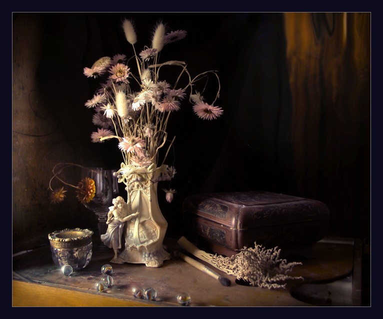 photo "Flowers and glass" tags: still life, 
