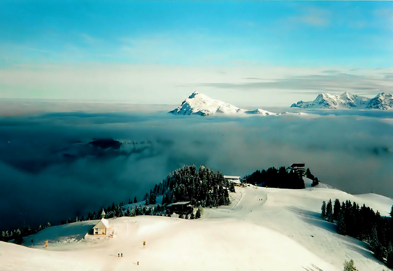 photo "A way into the clouds. Spusk v oblaka" tags: landscape, mountains