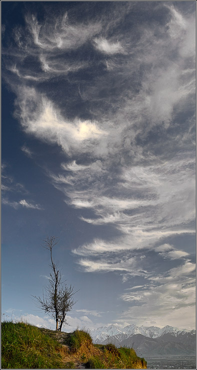 photo "****" tags: landscape, clouds, mountains