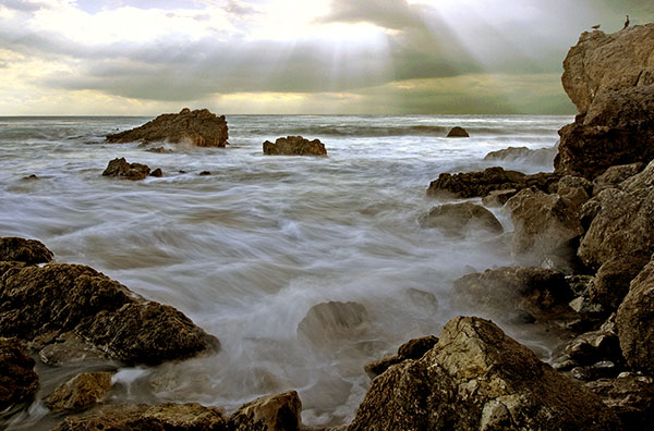 photo "Leo Corrillo Beach" tags: landscape, sunset, water