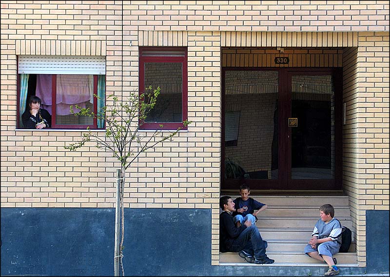 photo "Neighbours" tags: architecture, landscape, 