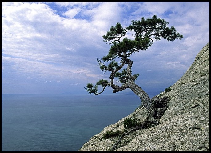 photo "loneliness" tags: landscape, mountains, water