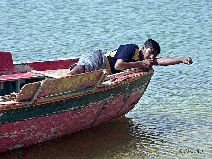 photo "Resting" tags: portrait, landscape, man, water