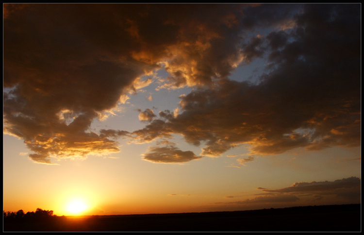 photo "The tired sun" tags: landscape, clouds, sunset