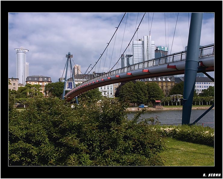 photo "Frankfurt" tags: architecture, landscape, 