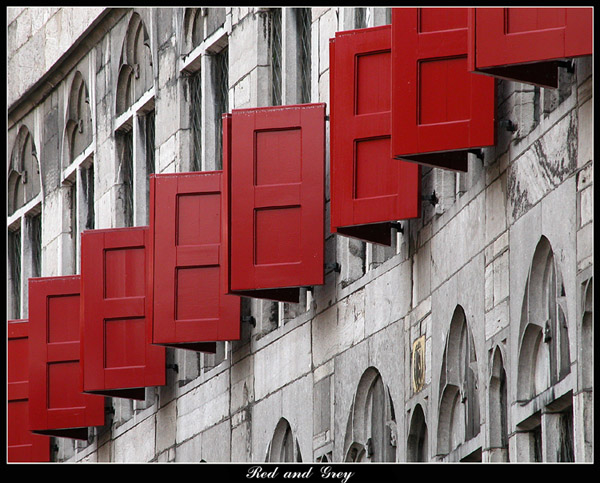 photo "red & grey" tags: abstract, 