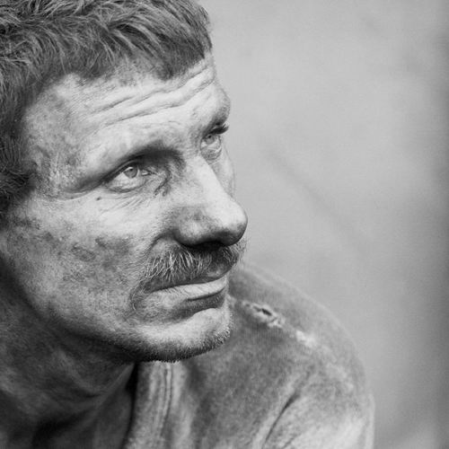 photo "hesitant future" tags: portrait, black&white, man